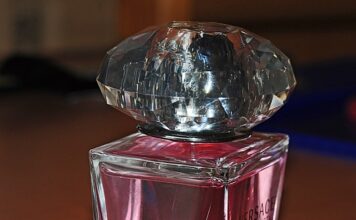 Czy używałeś już perfum w kanciastych flakonikach